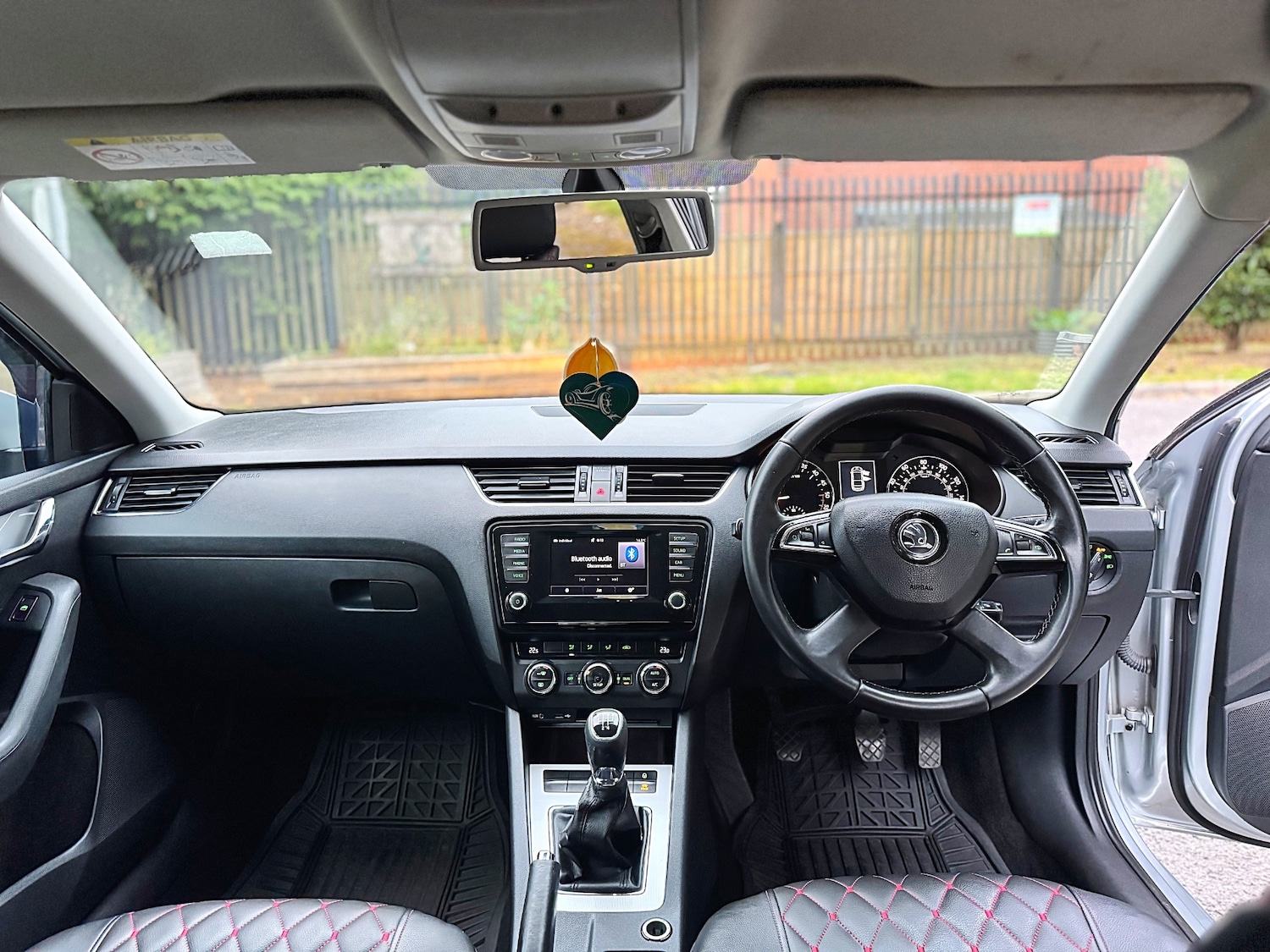 Vehicle 33