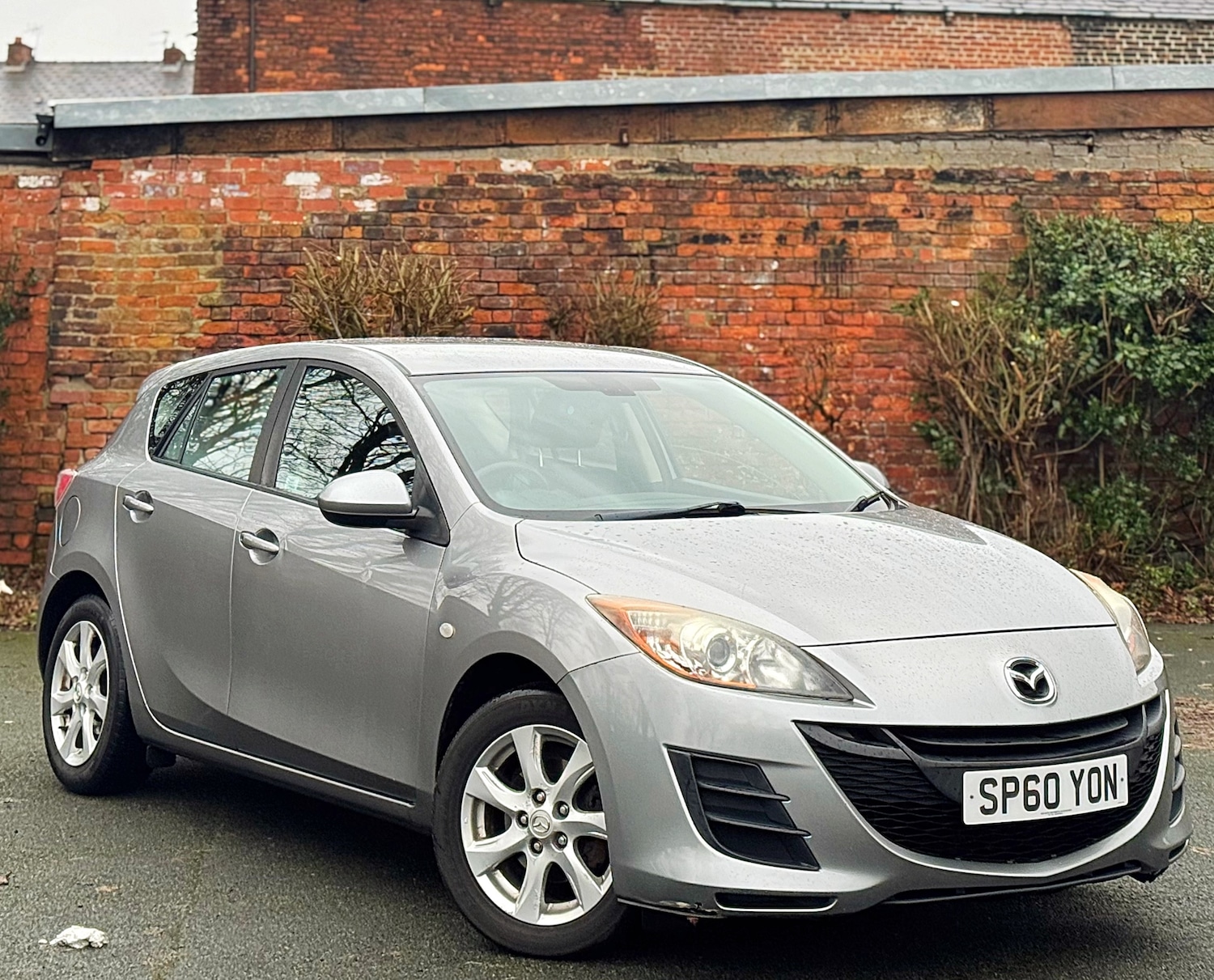 Used Mazda Mazda3 2010 for sale - 77241410: Photo 2