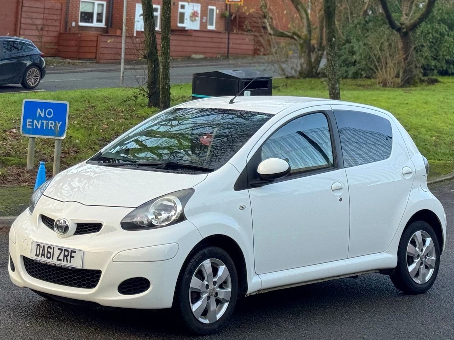 Used Toyota AYGO 2012 for sale - 76974606: Photo 18