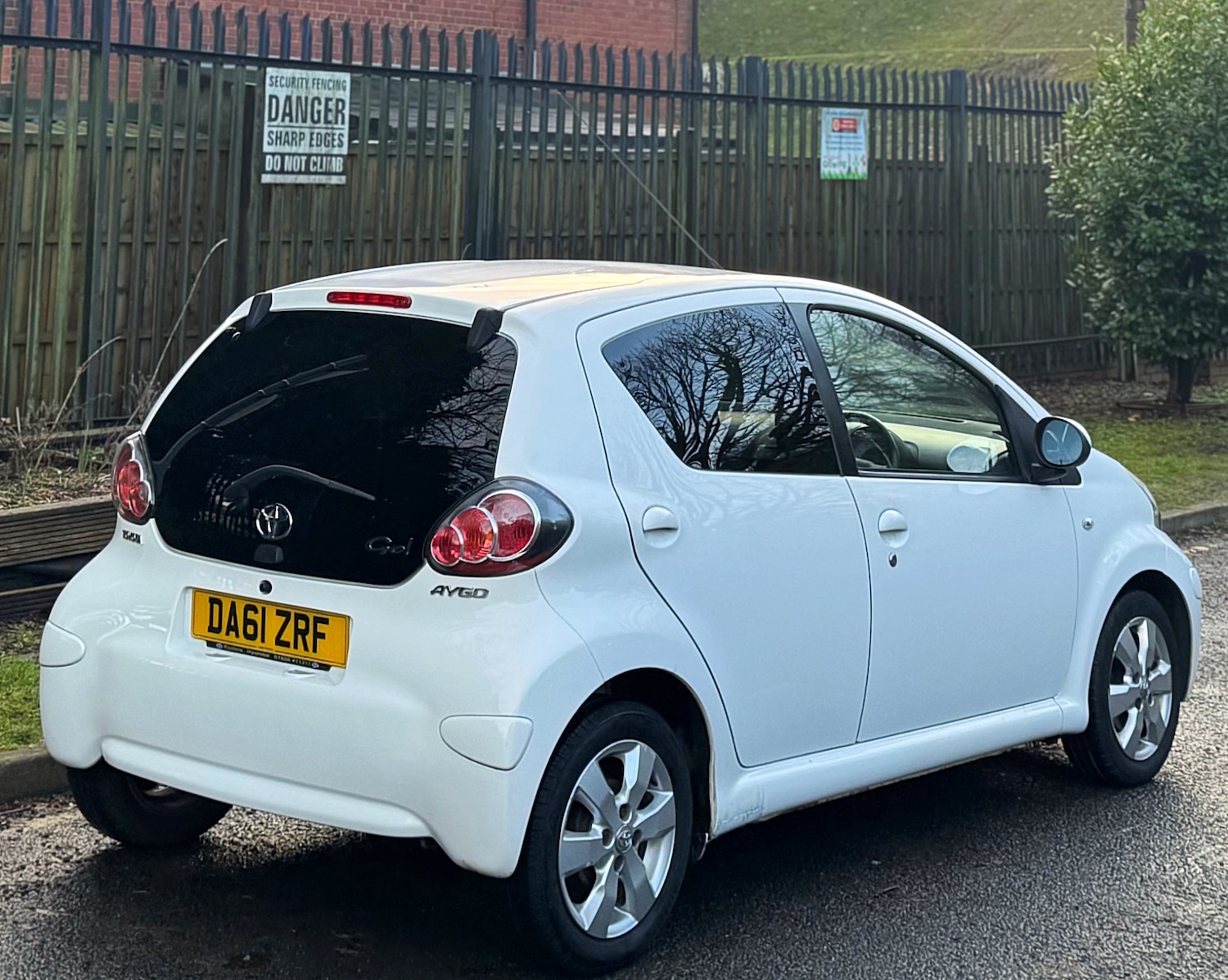 Used Toyota AYGO 2012 for sale - 76974606: Photo 21