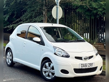 Used Toyota AYGO 2012 for sale - 76974606: Photo