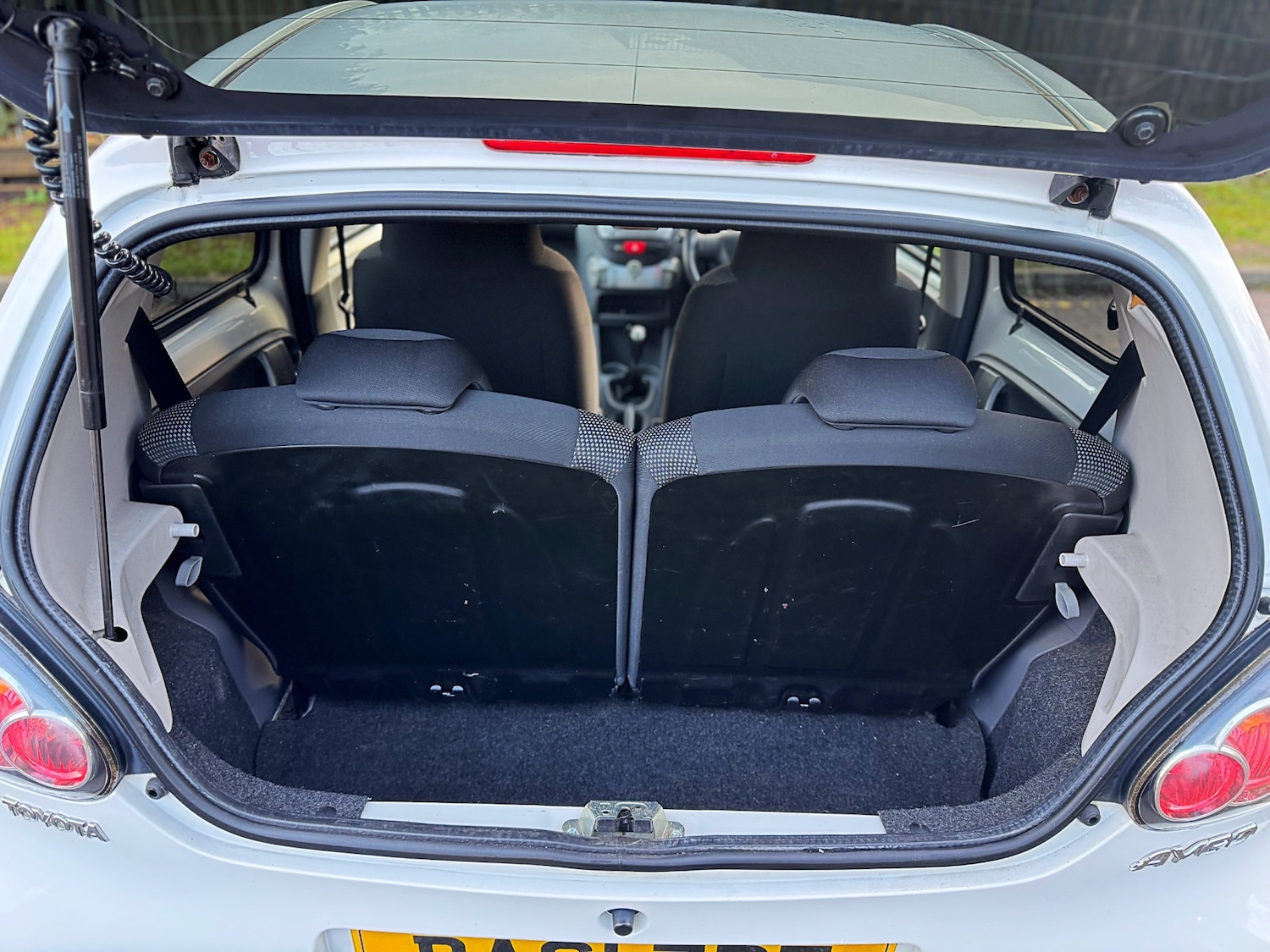 Used Toyota AYGO 2012 for sale - 76974606: Photo 37