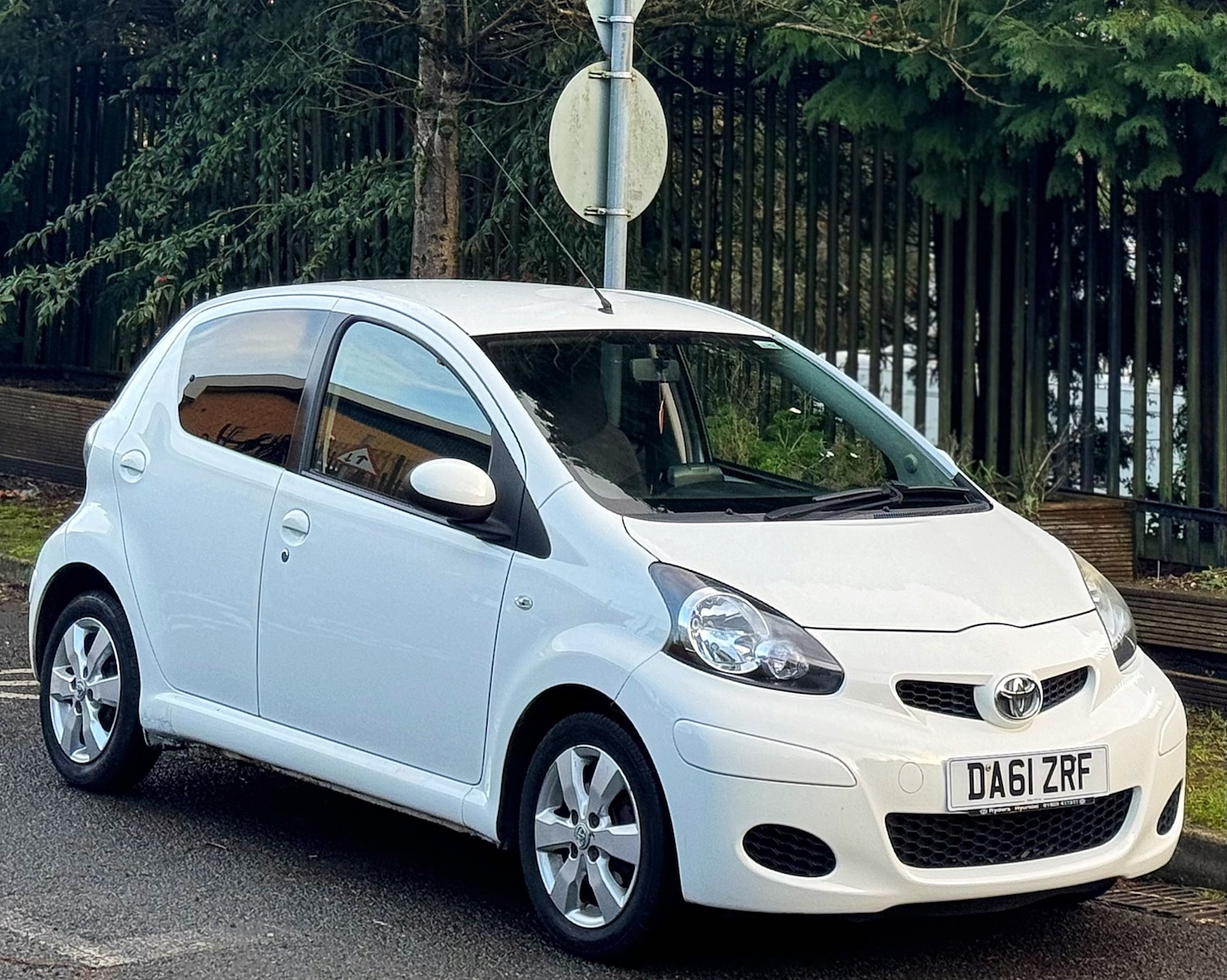 Used Toyota AYGO 2012 for sale - 76974606: Photo 4