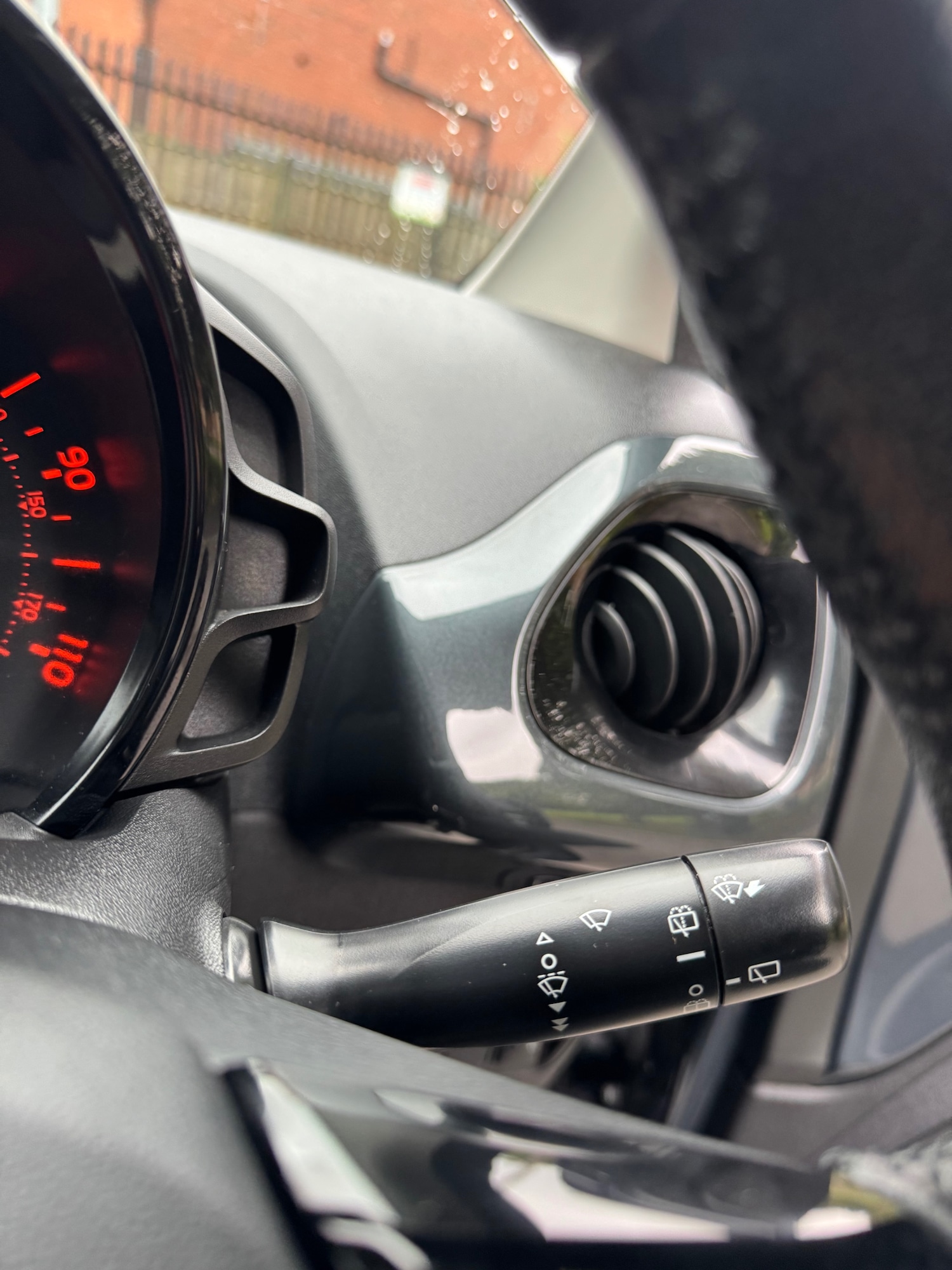 Used Toyota AYGO 2015 for sale - 76022770: Photo 50