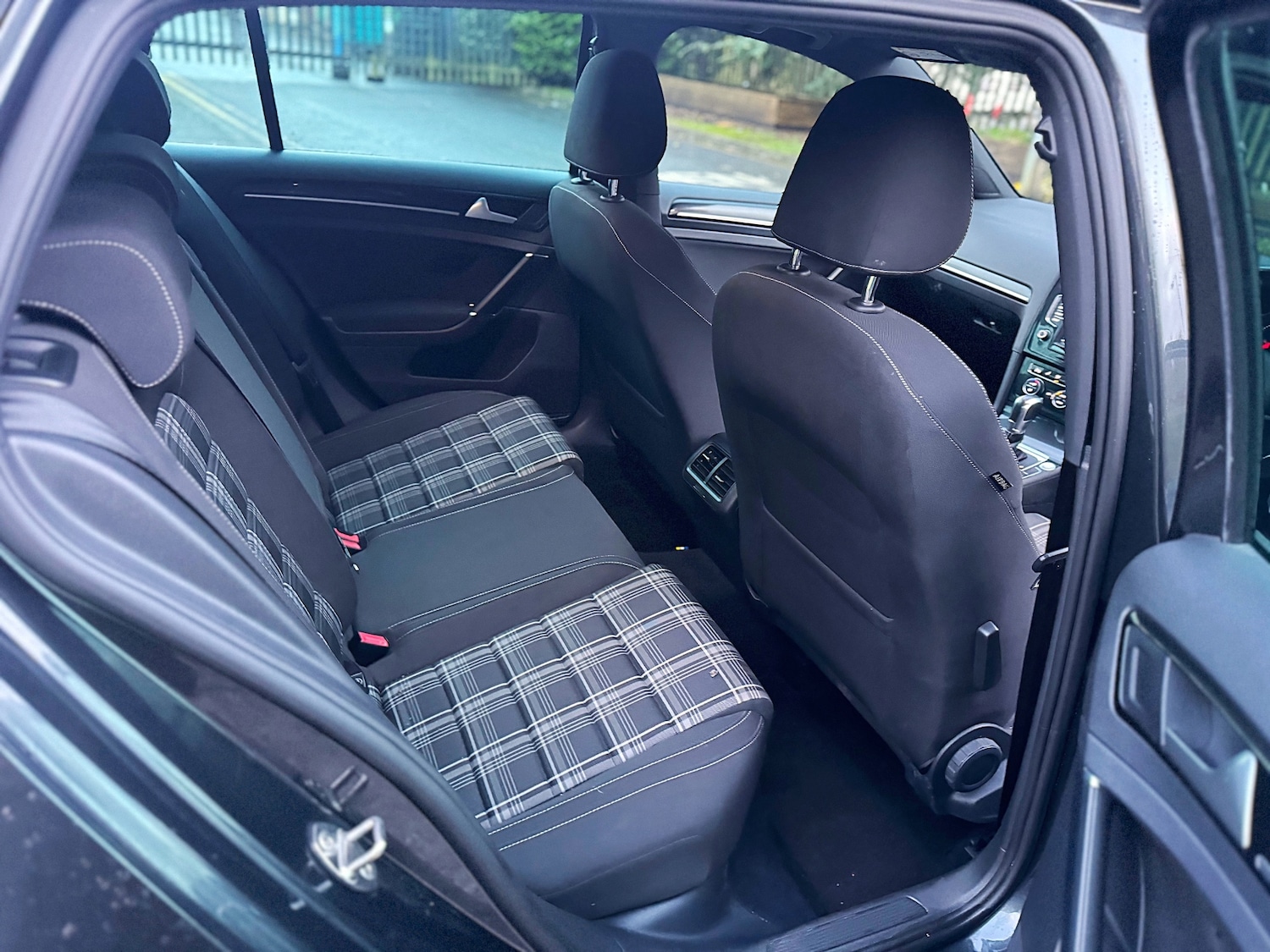 Used Volkswagen Golf 2016 for sale - 77190338: Photo 33