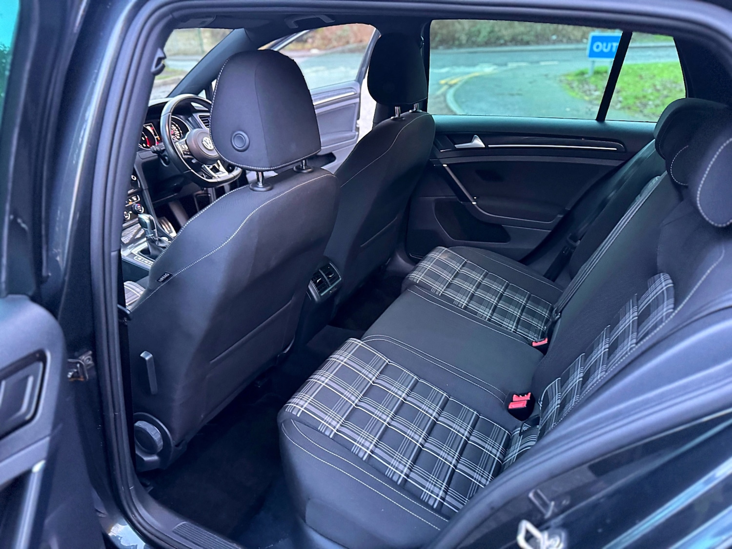 Used Volkswagen Golf 2016 for sale - 77190338: Photo 37