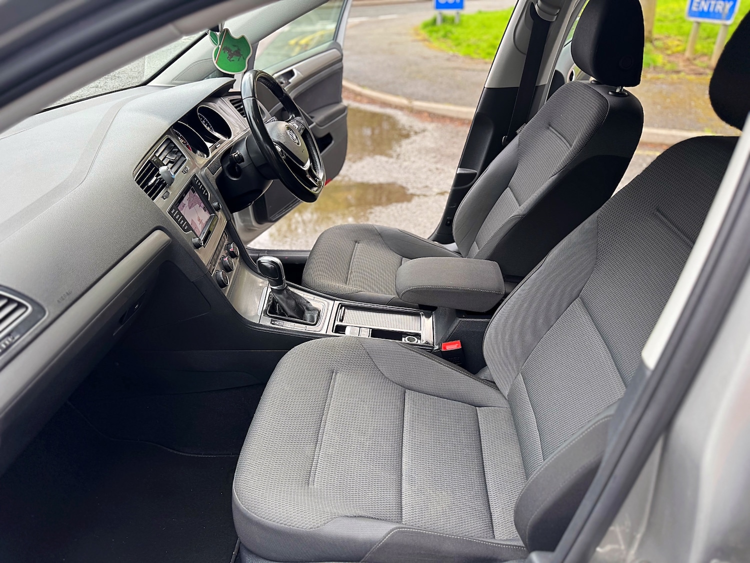 Used Volkswagen Golf 2016 for sale - 78185814: Photo 37