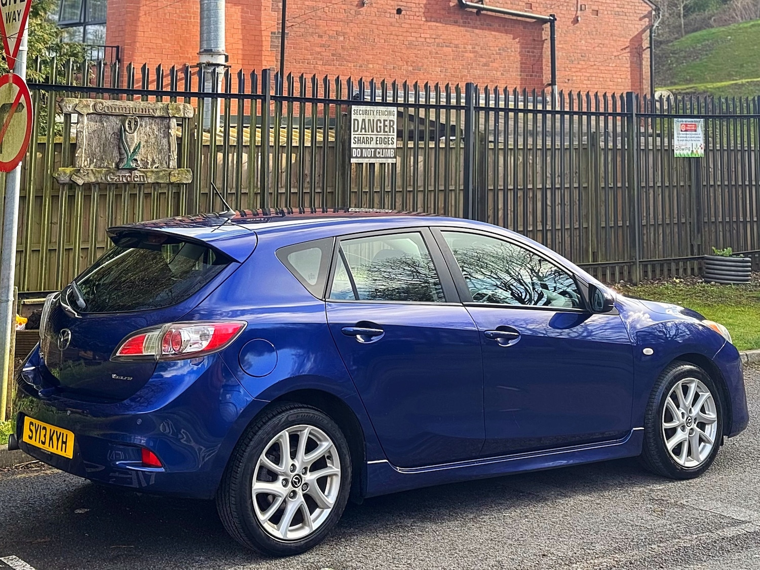 Used Mazda Mazda3 2013 for sale - 78057268: Photo 23