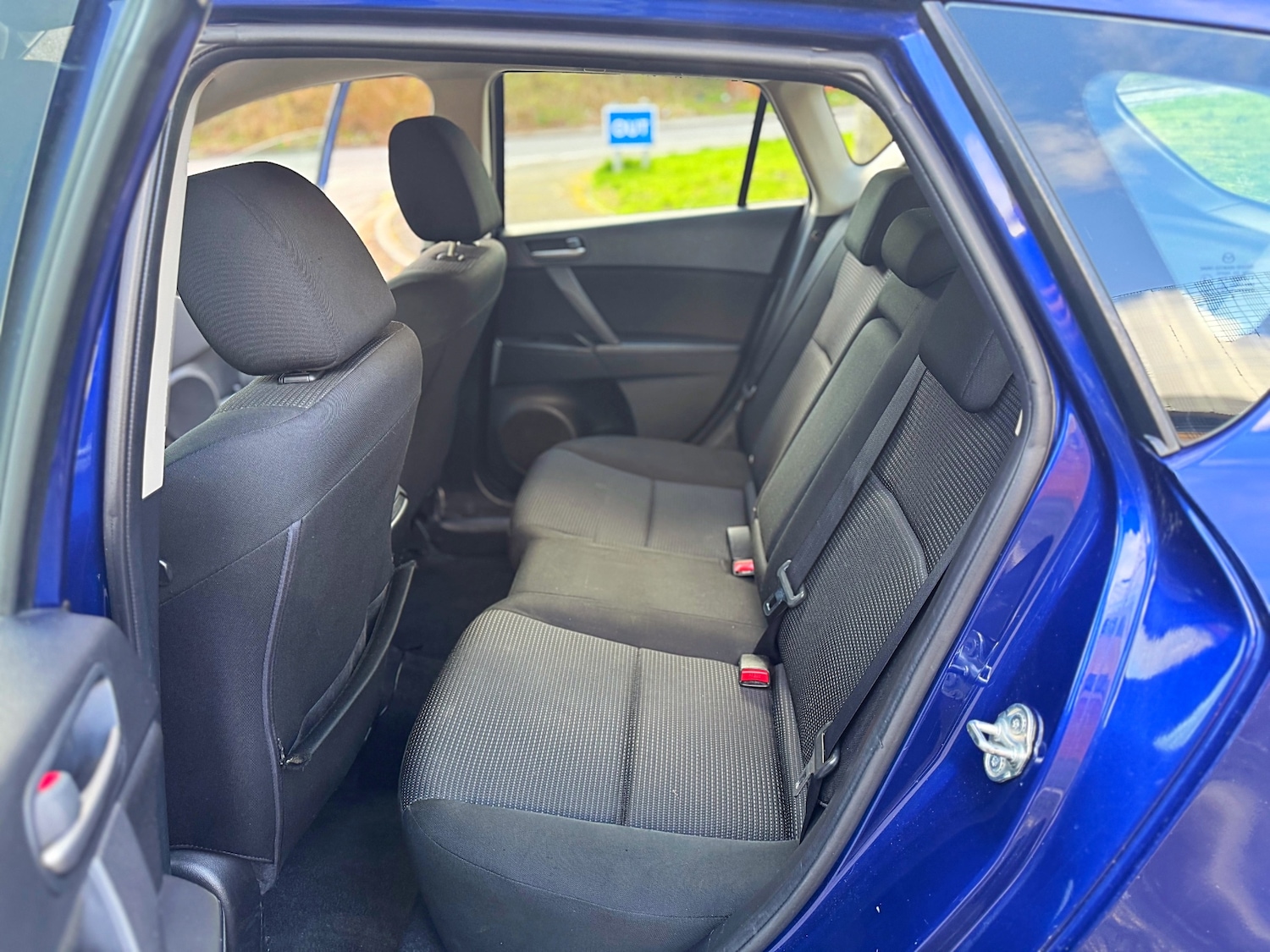 Used Mazda Mazda3 2013 for sale - 78057268: Photo 38