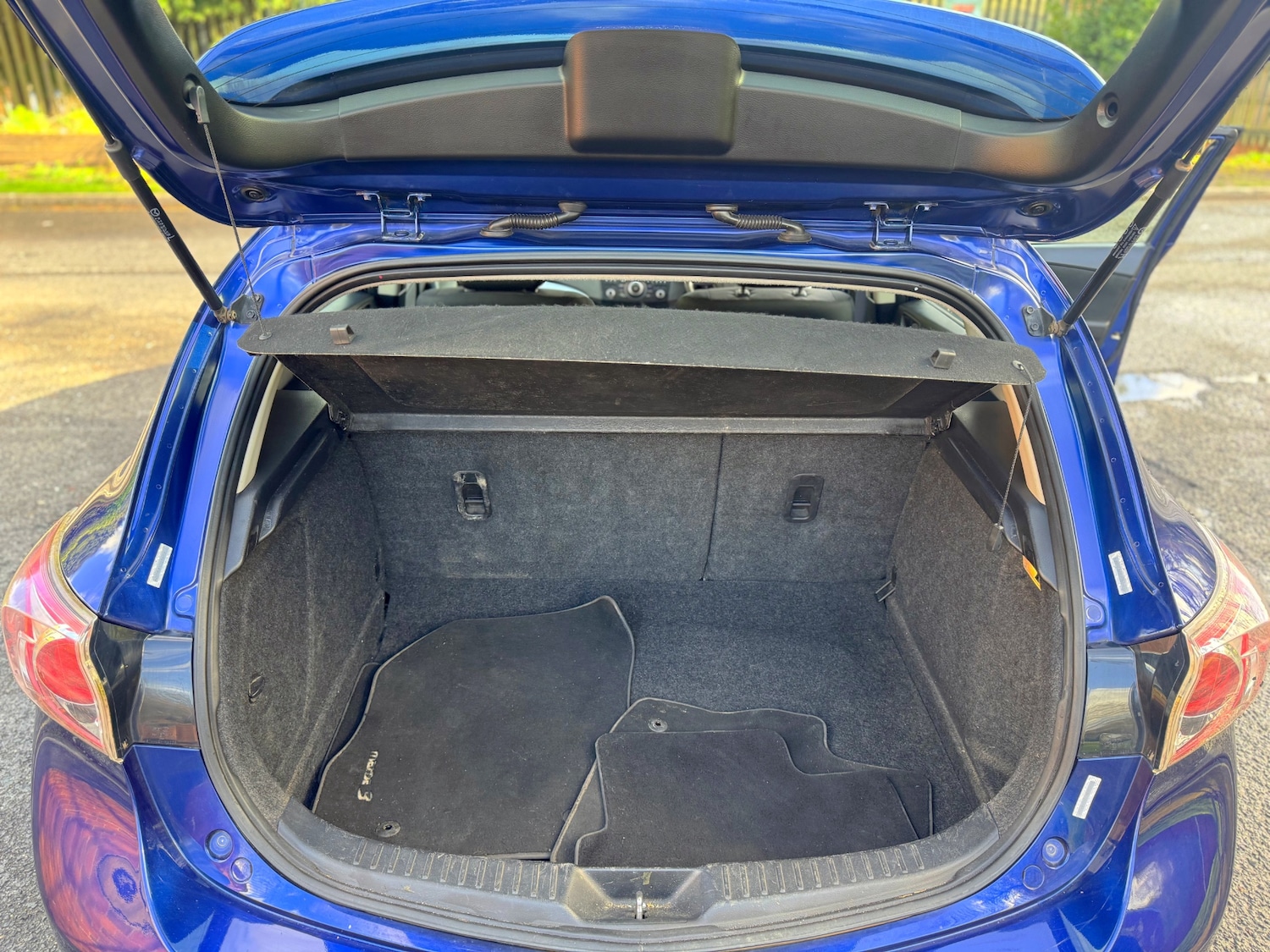 Used Mazda Mazda3 2013 for sale - 78057268: Photo 39