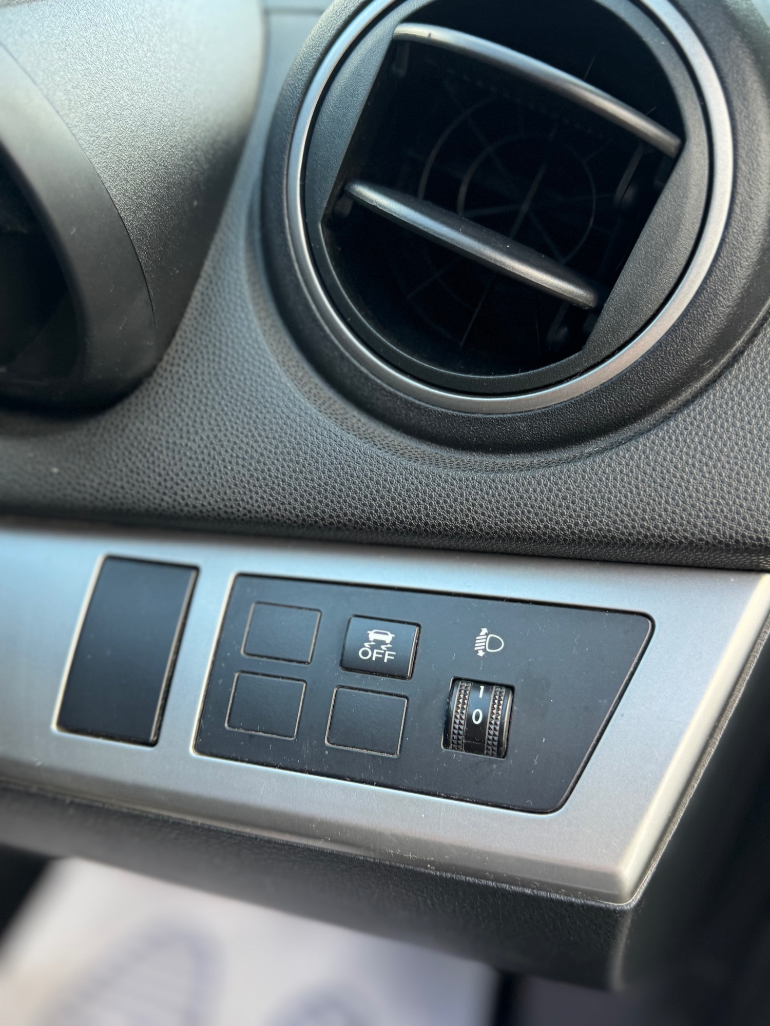 Used Mazda Mazda3 2013 for sale - 78057268: Photo 45