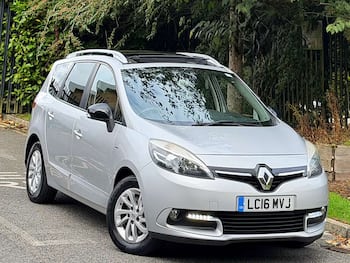 Used Renault Grand Scenic 2016 for sale - 79700617: Photo