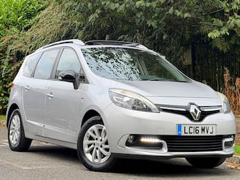 Used Renault Grand Scenic 2016 for sale - 79700617: Photo