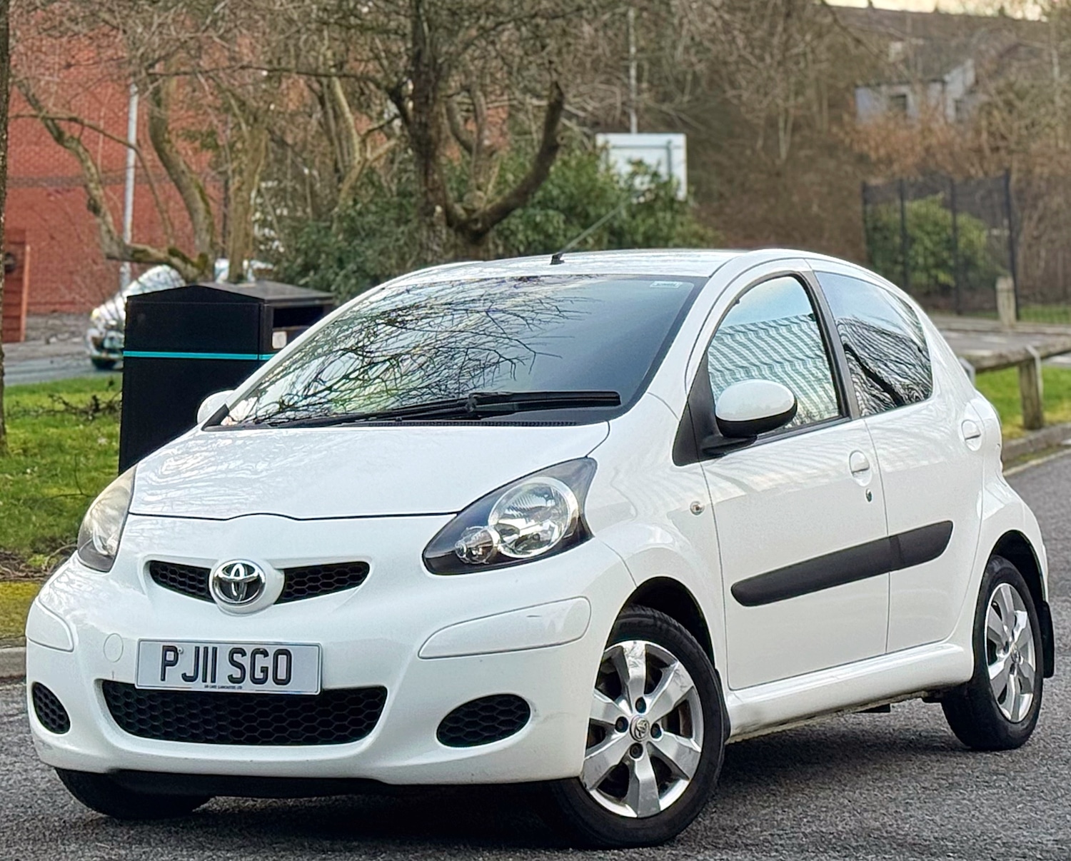 Used Toyota AYGO 2011 for sale - 77663765: Photo 14