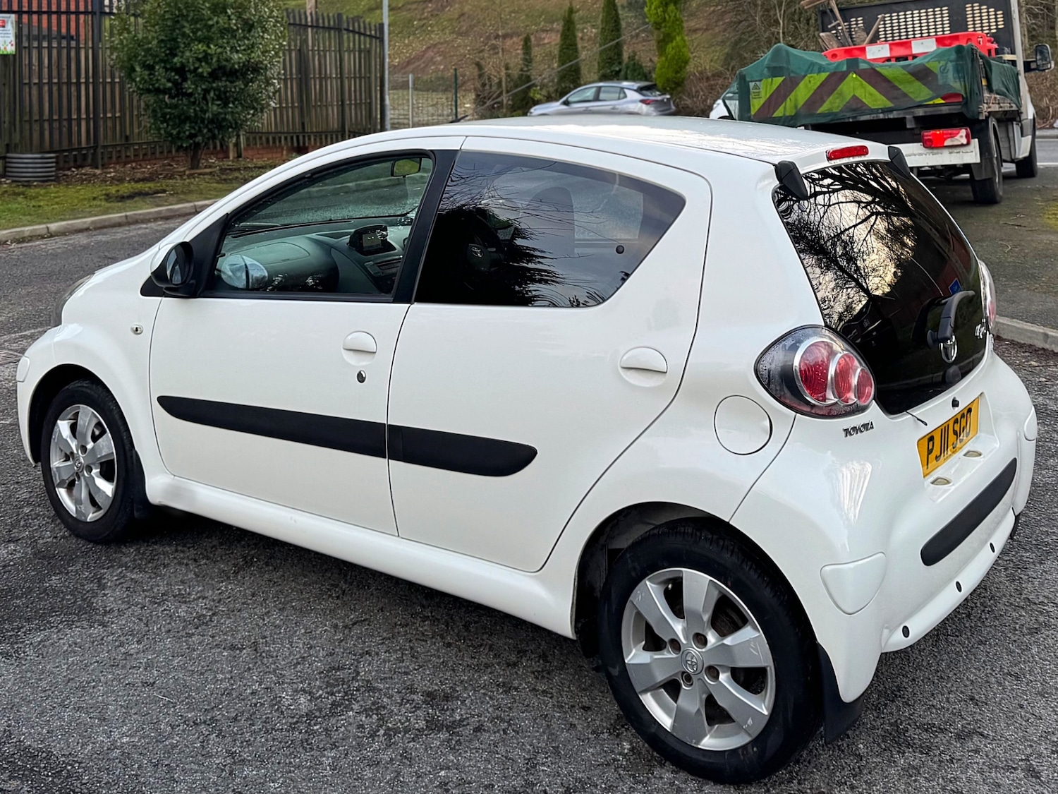 Used Toyota AYGO 2011 for sale - 77663765: Photo 21