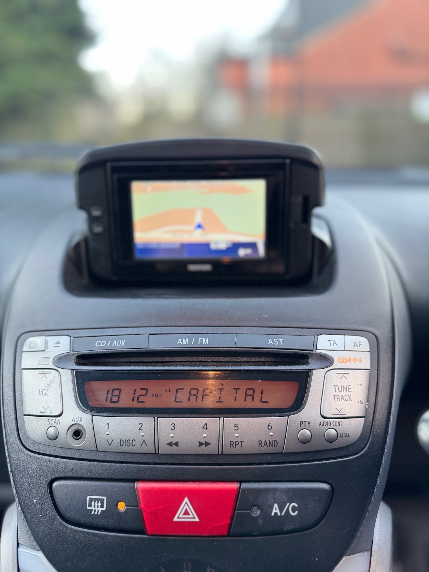 Used Toyota AYGO 2011 for sale - 77663765: Photo 42