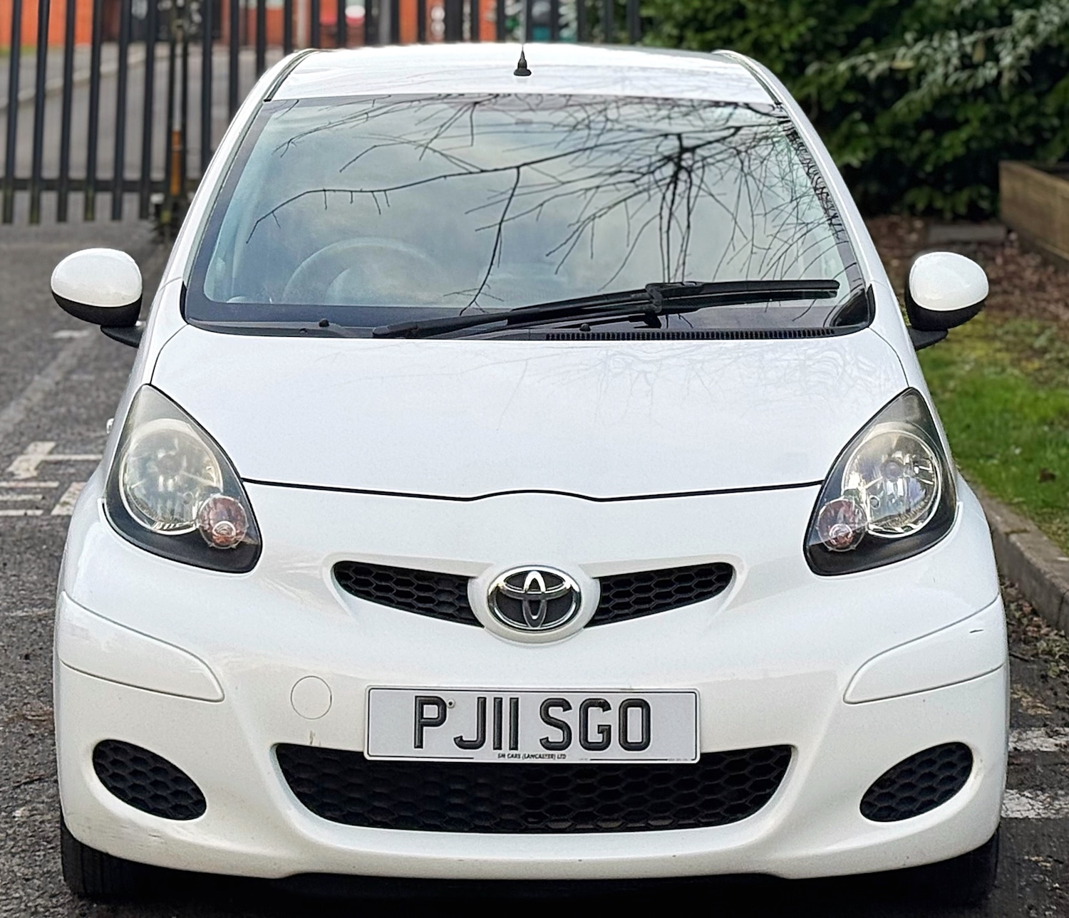 Used Toyota AYGO 2011 for sale - 77663765: Photo 8
