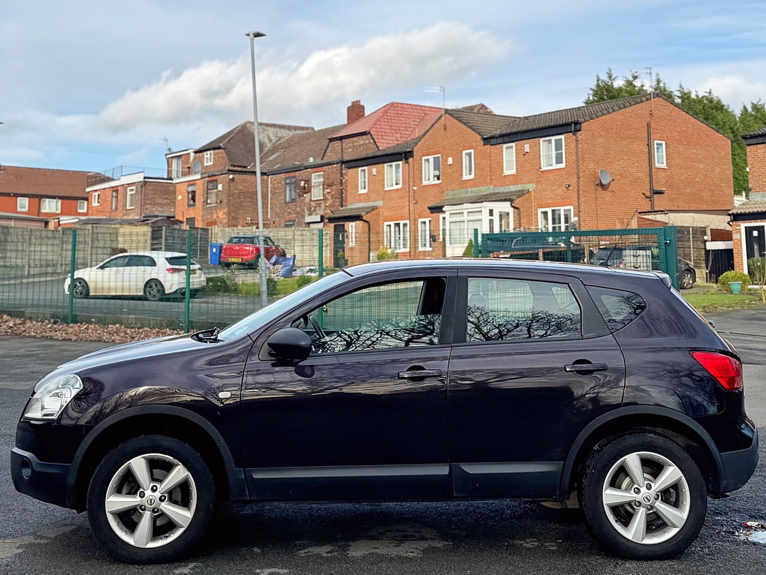 Used Nissan Qashqai 2009 for sale - 77632720: Photo 9