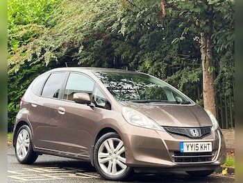 Used Honda Jazz 2015 for sale - 75742128: Photo