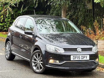 Used Volkswagen Polo 2015 for sale - 79681618: Photo
