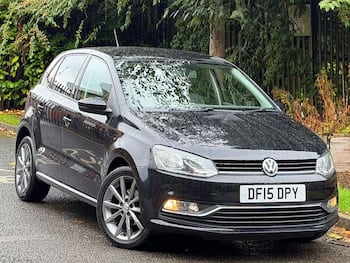 Used Volkswagen Polo 2015 for sale - 79681618: Photo