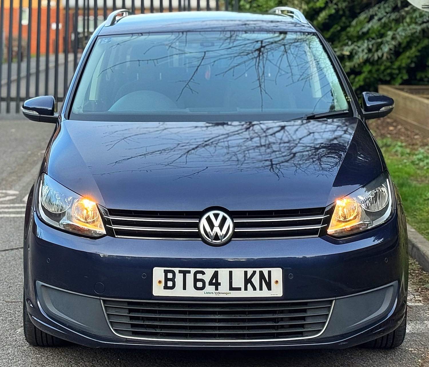 Used Volkswagen Touran 2014 for sale - 77970776: Photo 10