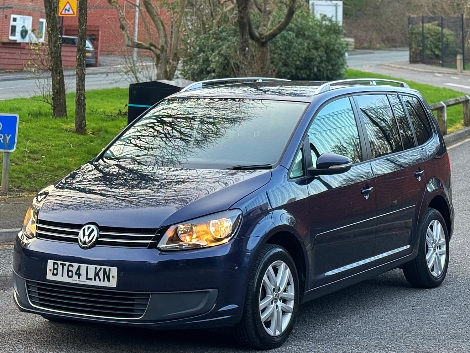 Used Volkswagen Touran 2014 for sale - 77970776: Photo 17