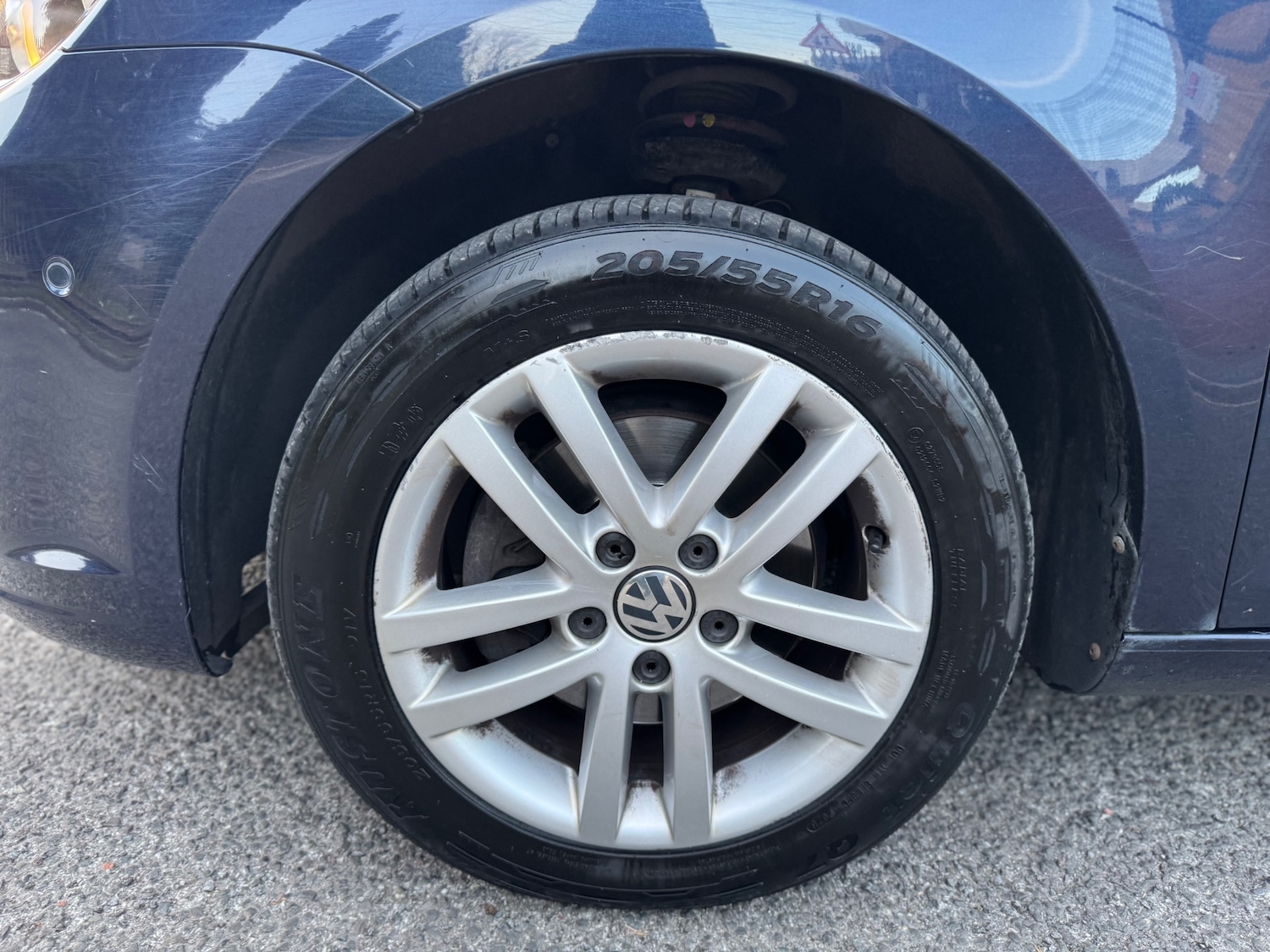 Used Volkswagen Touran 2014 for sale - 77970776: Photo 41