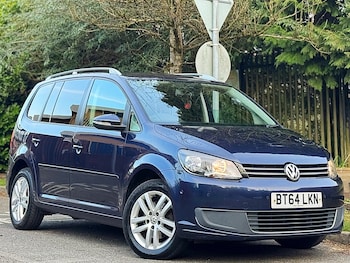 Used Volkswagen Touran 2014 for sale - 77970776: Photo
