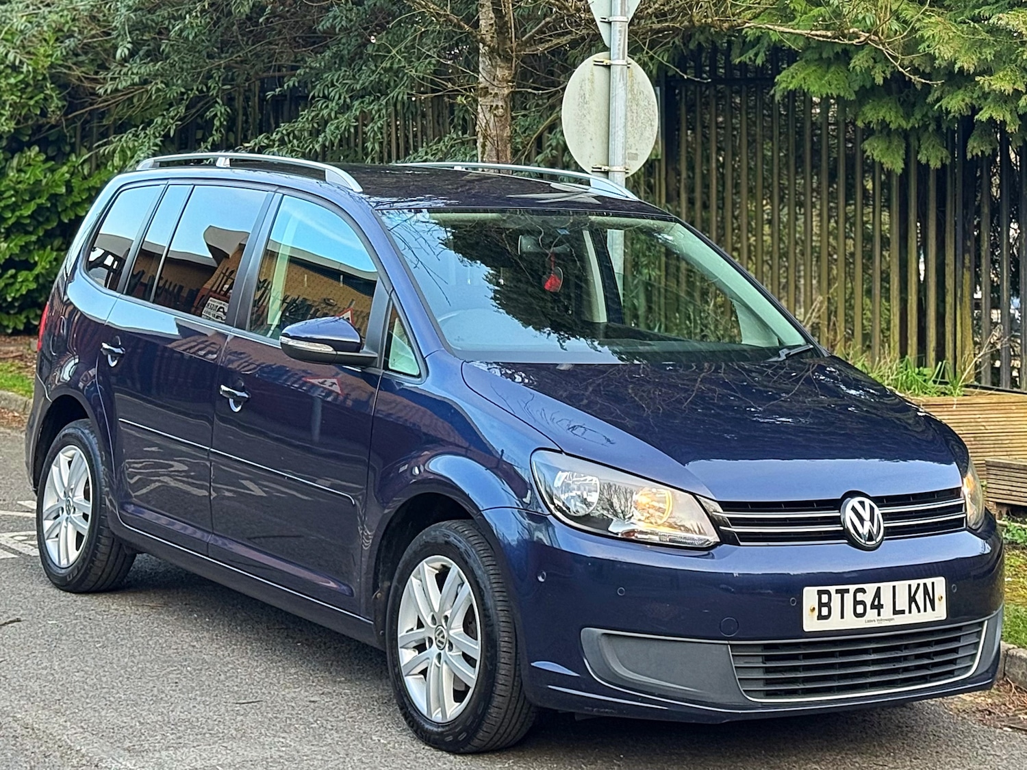 Used Volkswagen Touran 2014 for sale - 77970776: Photo 6