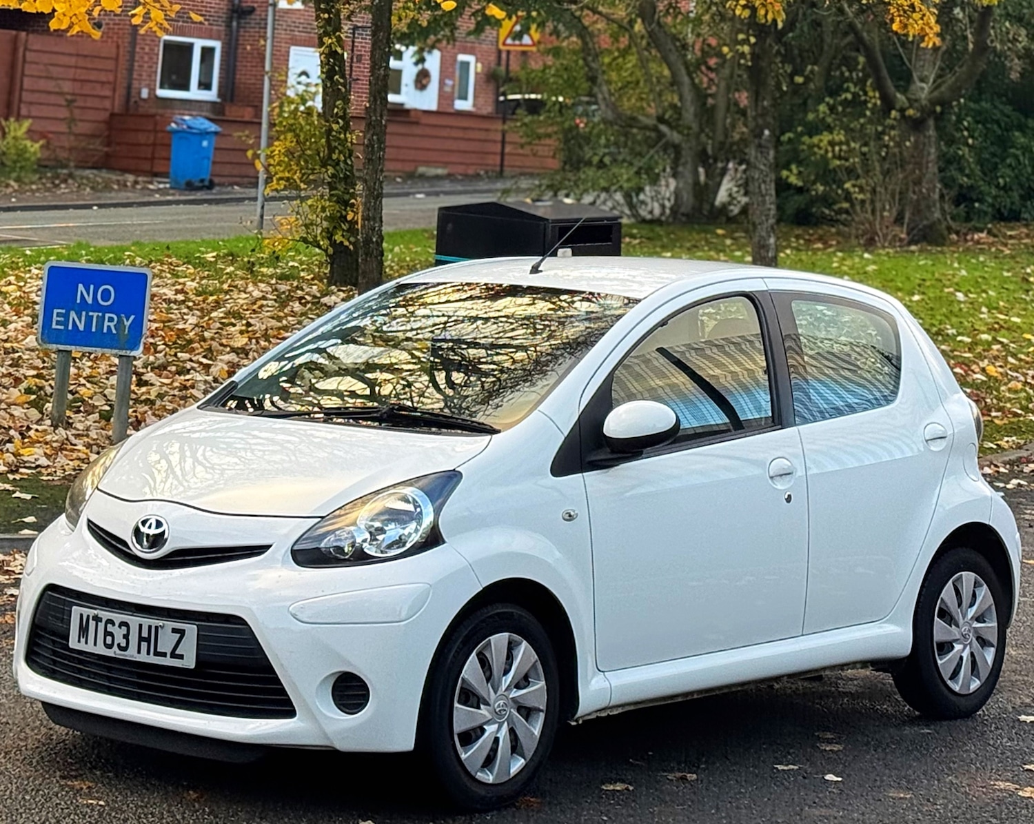 Used Toyota AYGO 2013 for sale - 76526763: Photo 17