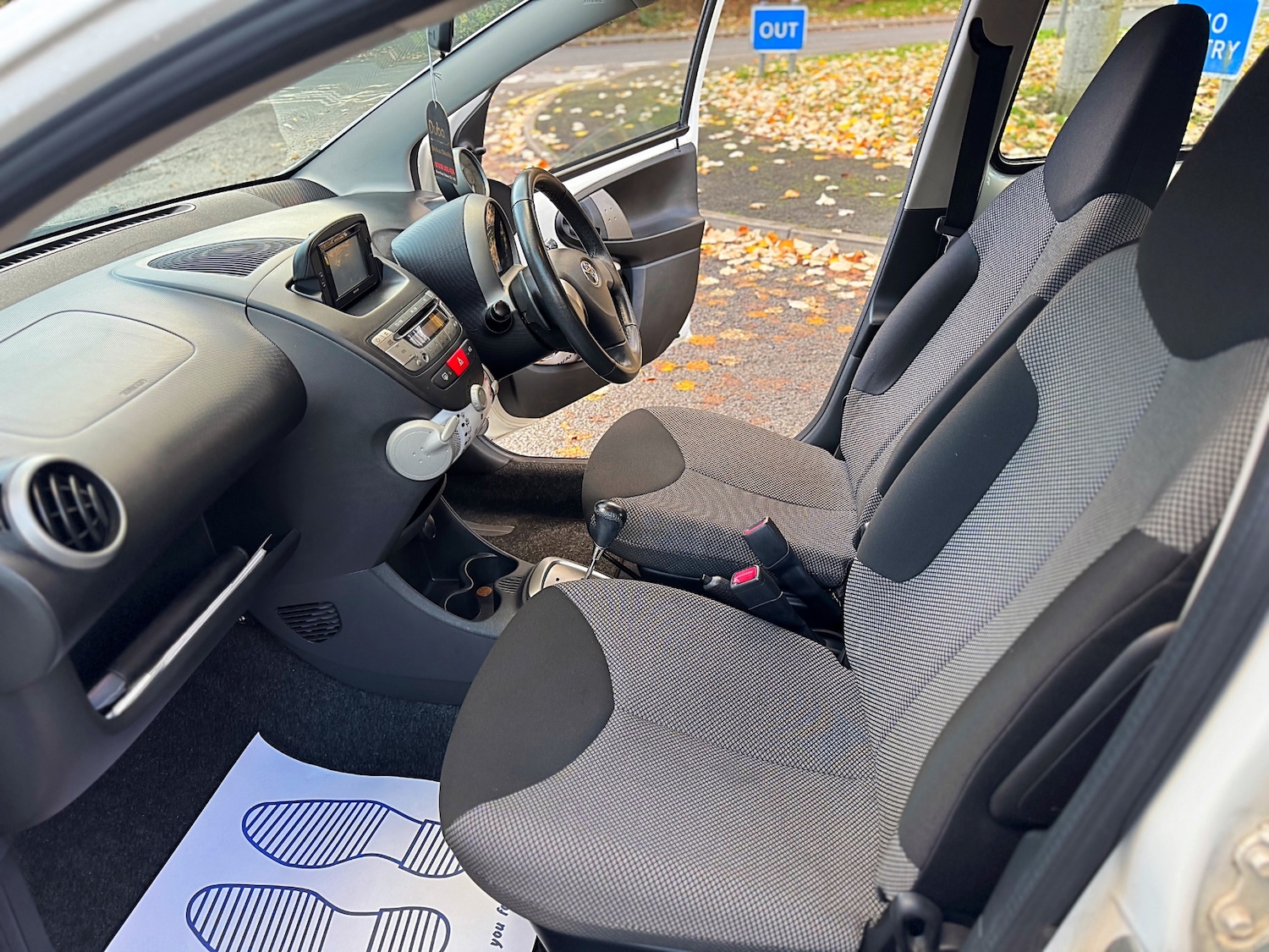 Used Toyota AYGO 2013 for sale - 76526763: Photo 34