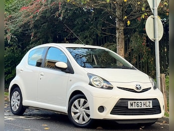 Used Toyota AYGO 2013 for sale - 76526763: Photo