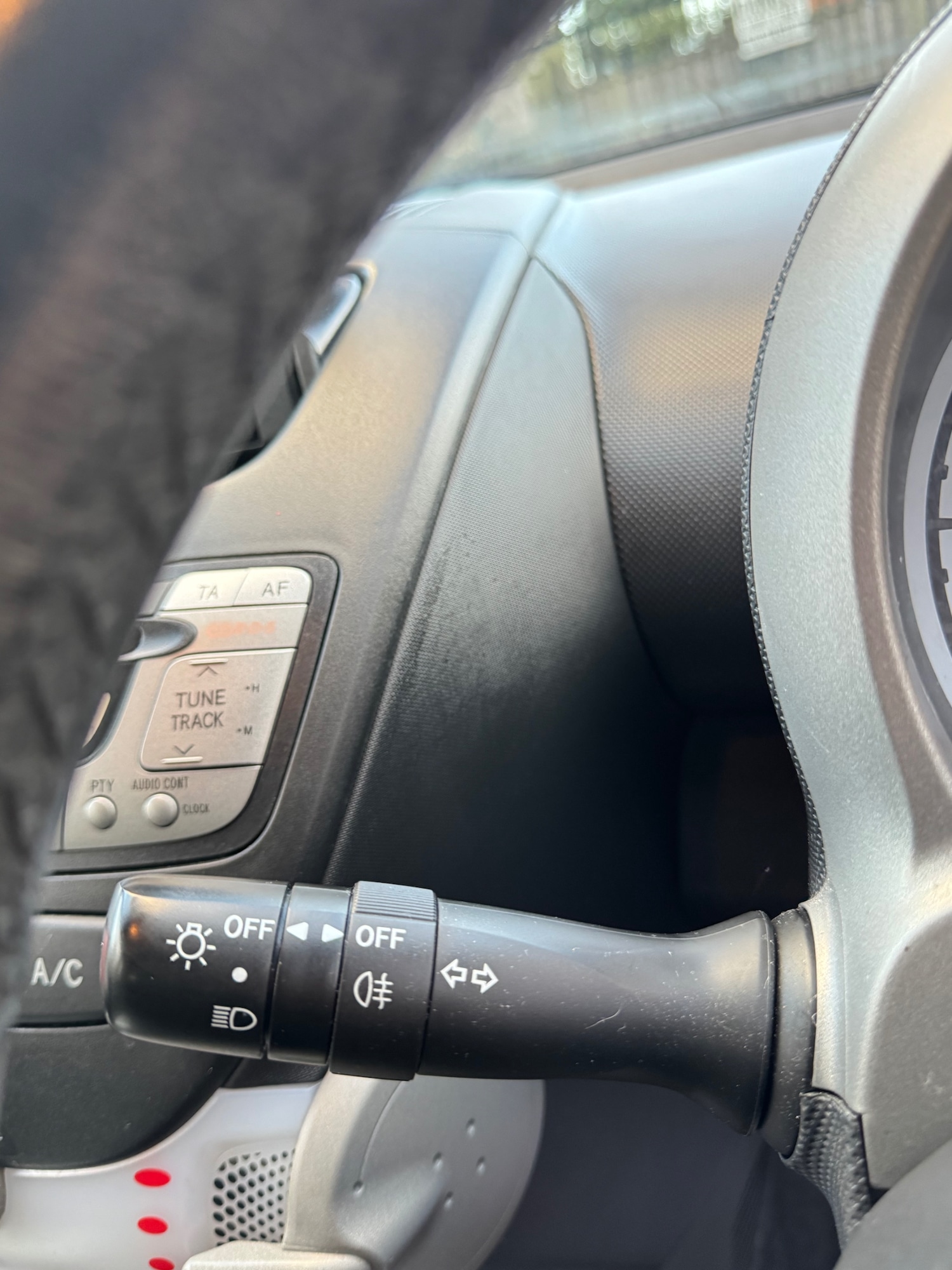 Used Toyota AYGO 2013 for sale - 76526763: Photo 46