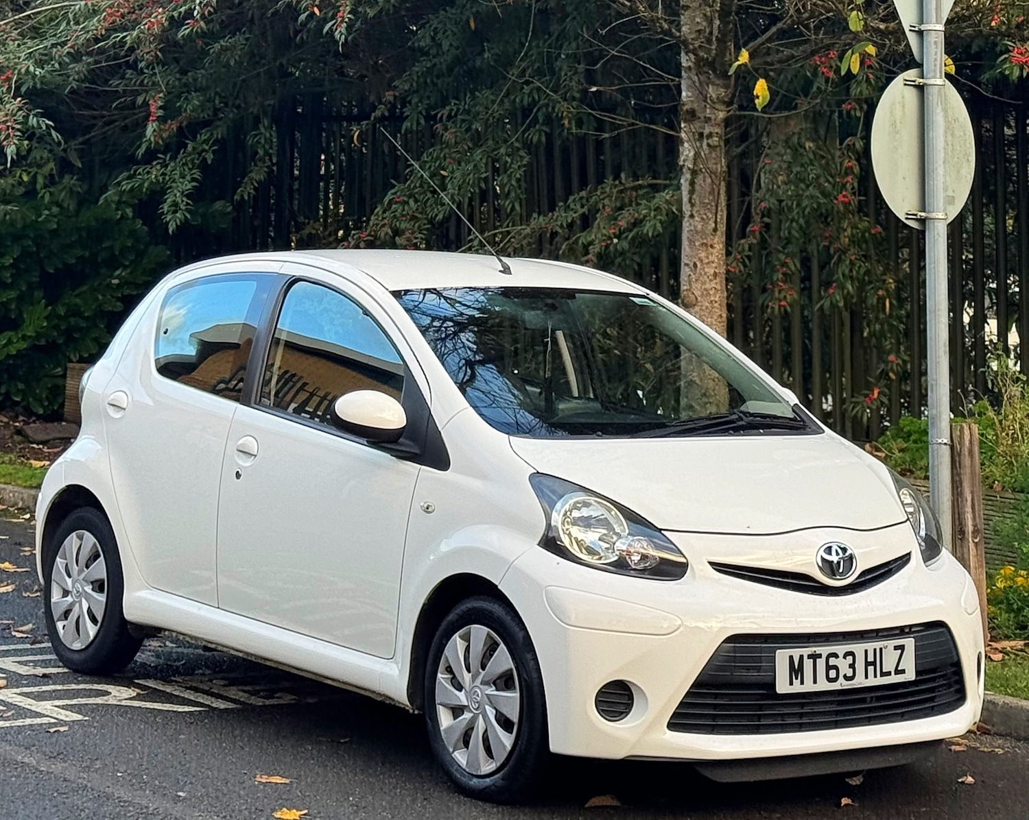 Used Toyota AYGO 2013 for sale - 76526763: Photo 5