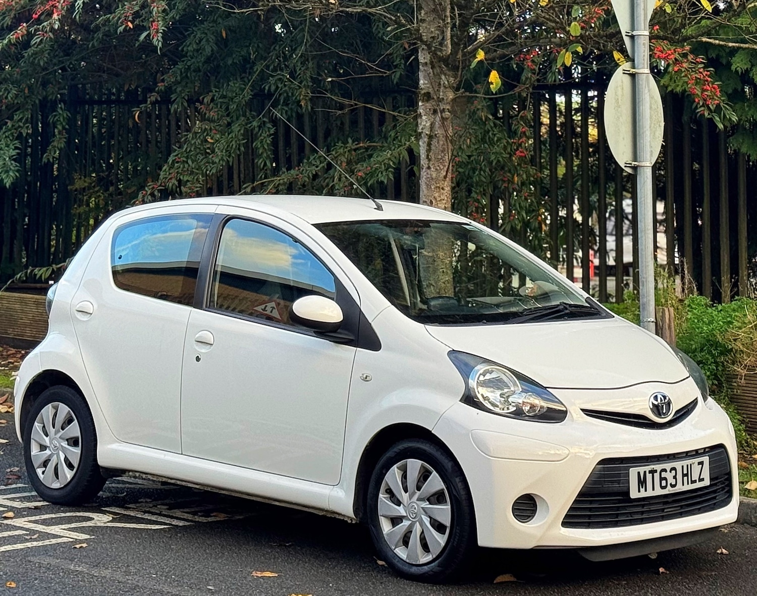 Used Toyota AYGO 2013 for sale - 76526763: Photo 7
