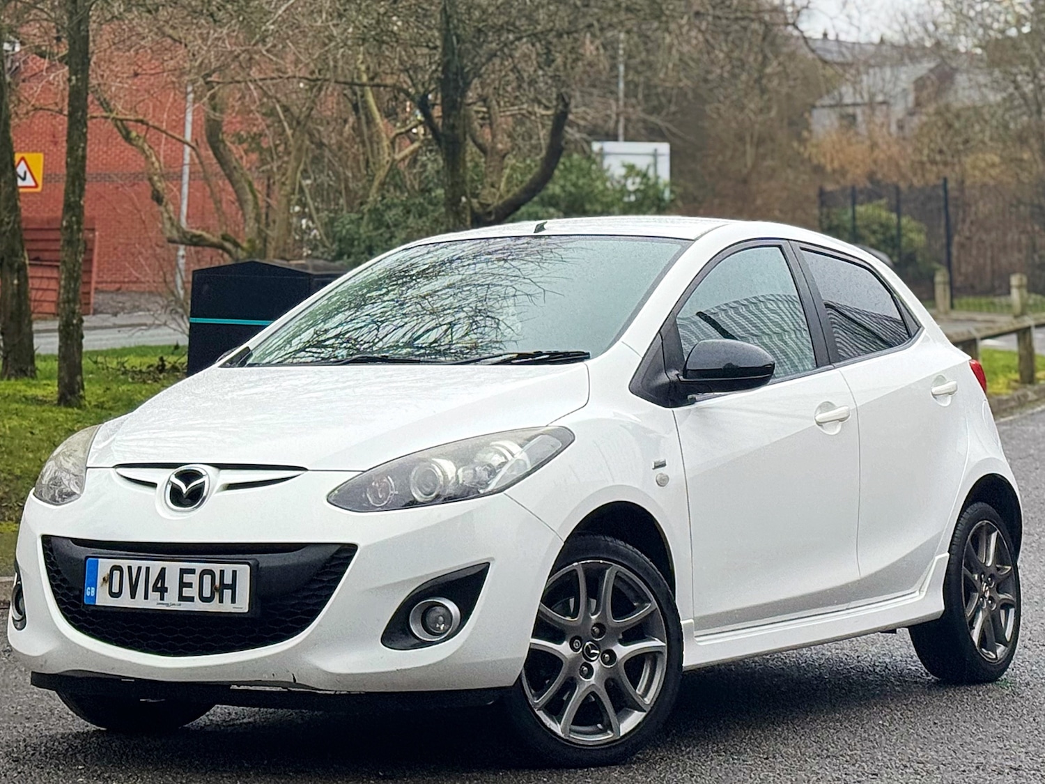 Used Mazda Mazda2 2014 for sale - 77537116: Photo 15