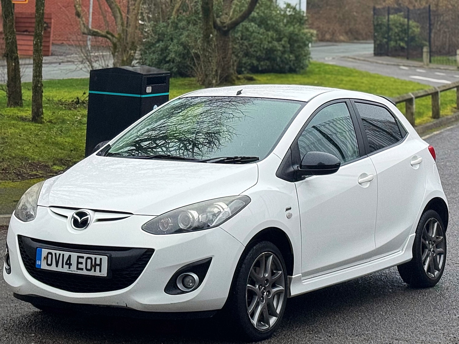 Used Mazda Mazda2 2014 for sale - 77537116: Photo 17