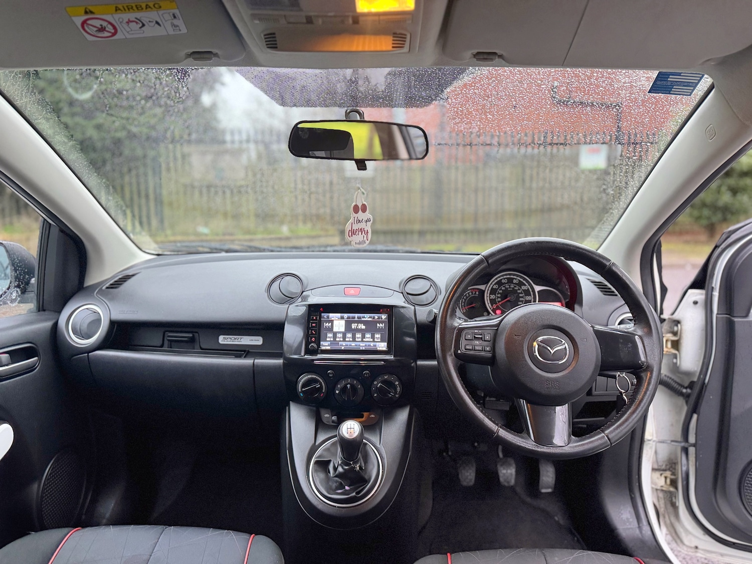 Used Mazda Mazda2 2014 for sale - 77537116: Photo 34