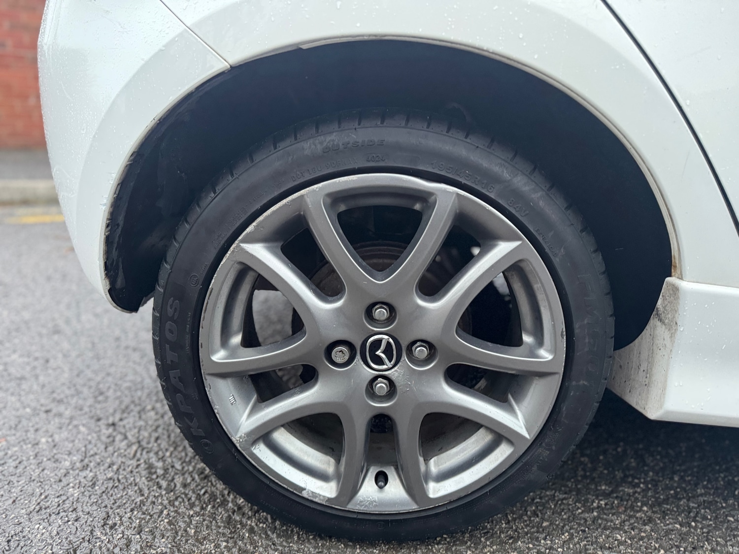 Used Mazda Mazda2 2014 for sale - 77537116: Photo 42