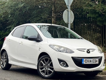 Used Mazda Mazda2 2014 for sale - 77537116: Photo