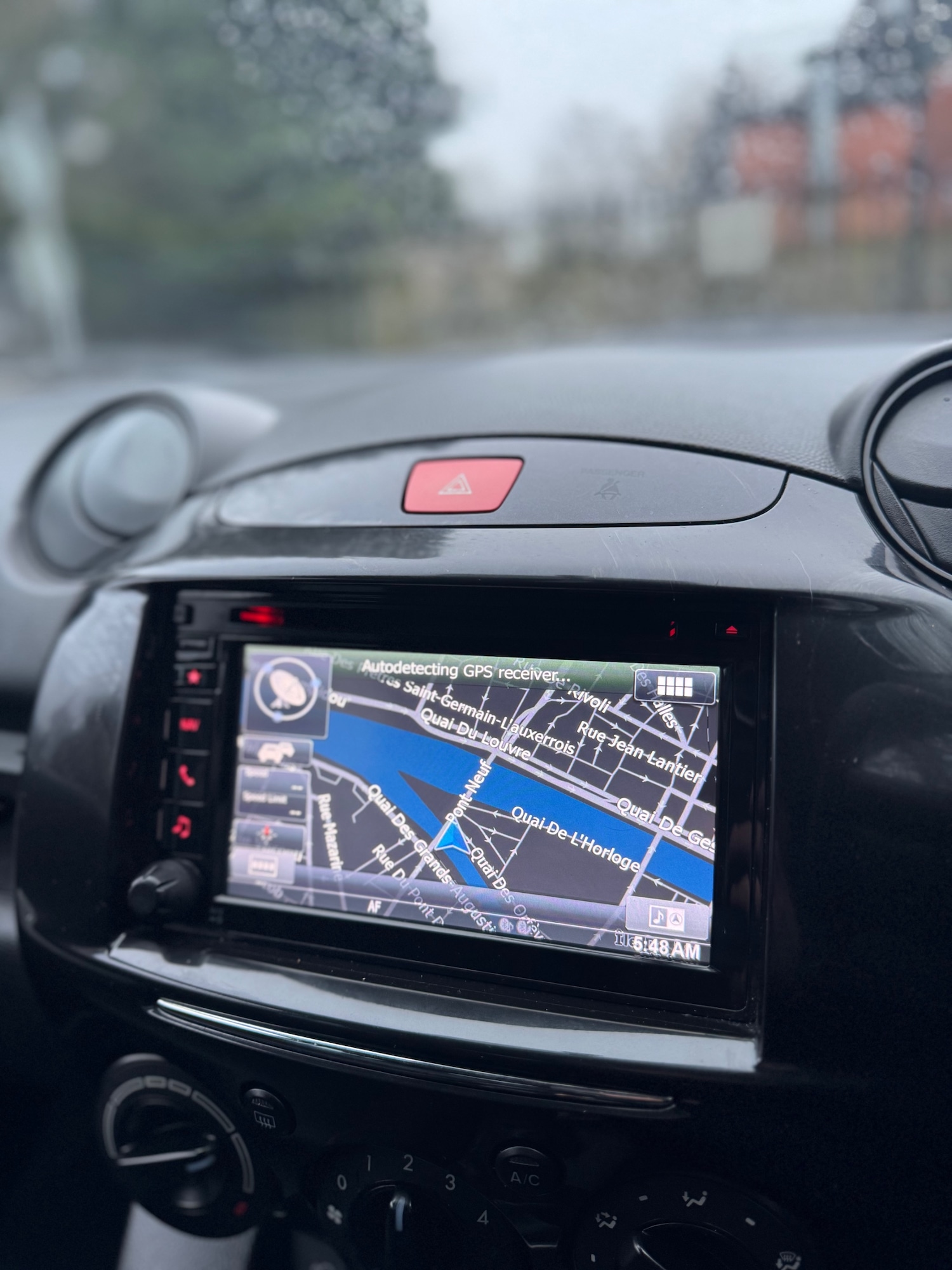 Used Mazda Mazda2 2014 for sale - 77537116: Photo 50