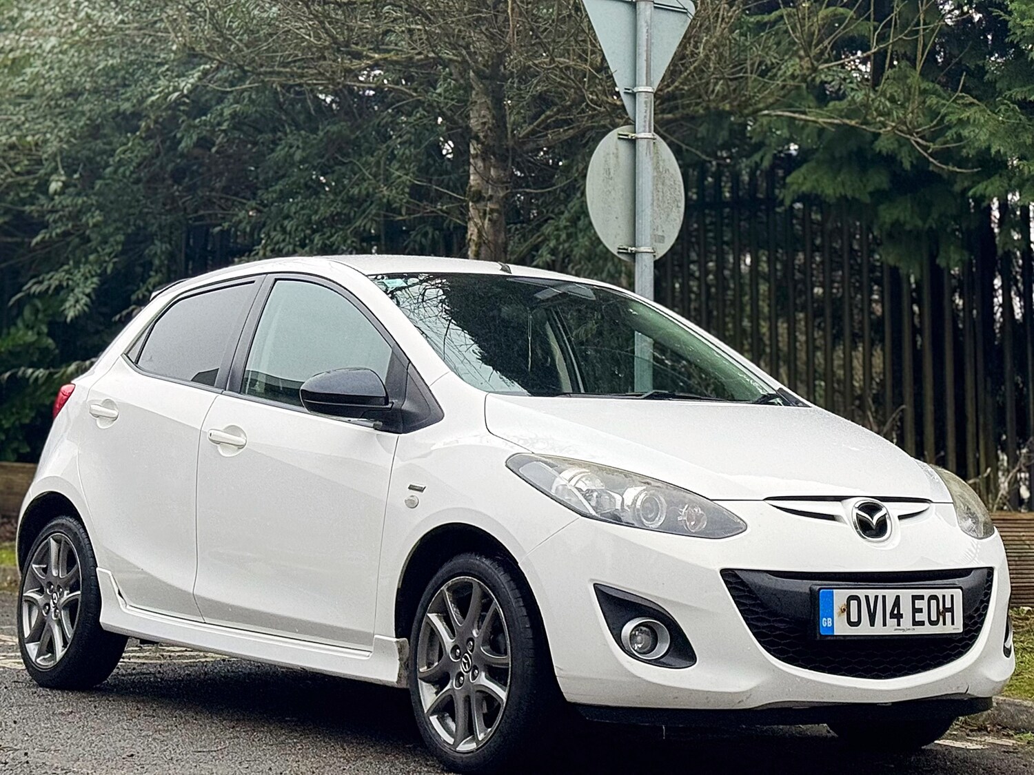 Used Mazda Mazda2 2014 for sale - 77537116: Photo 7