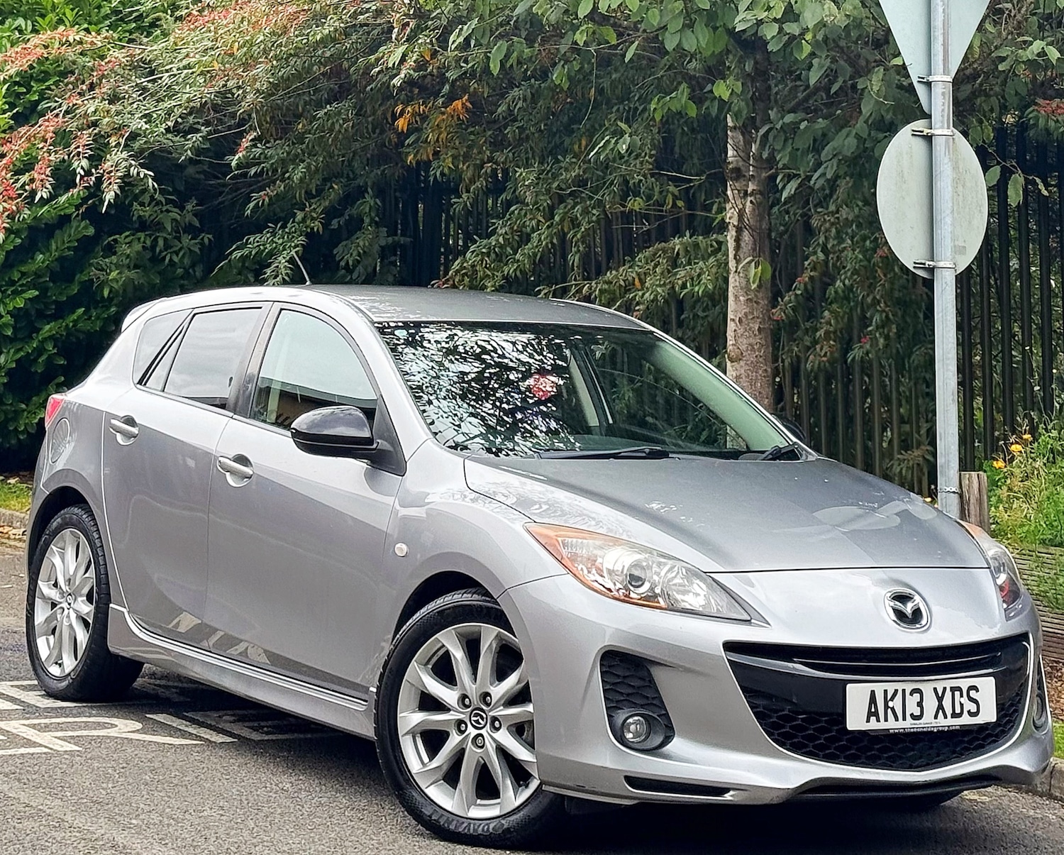 Used Mazda Mazda3 2013 for sale - 76093918: Photo 1