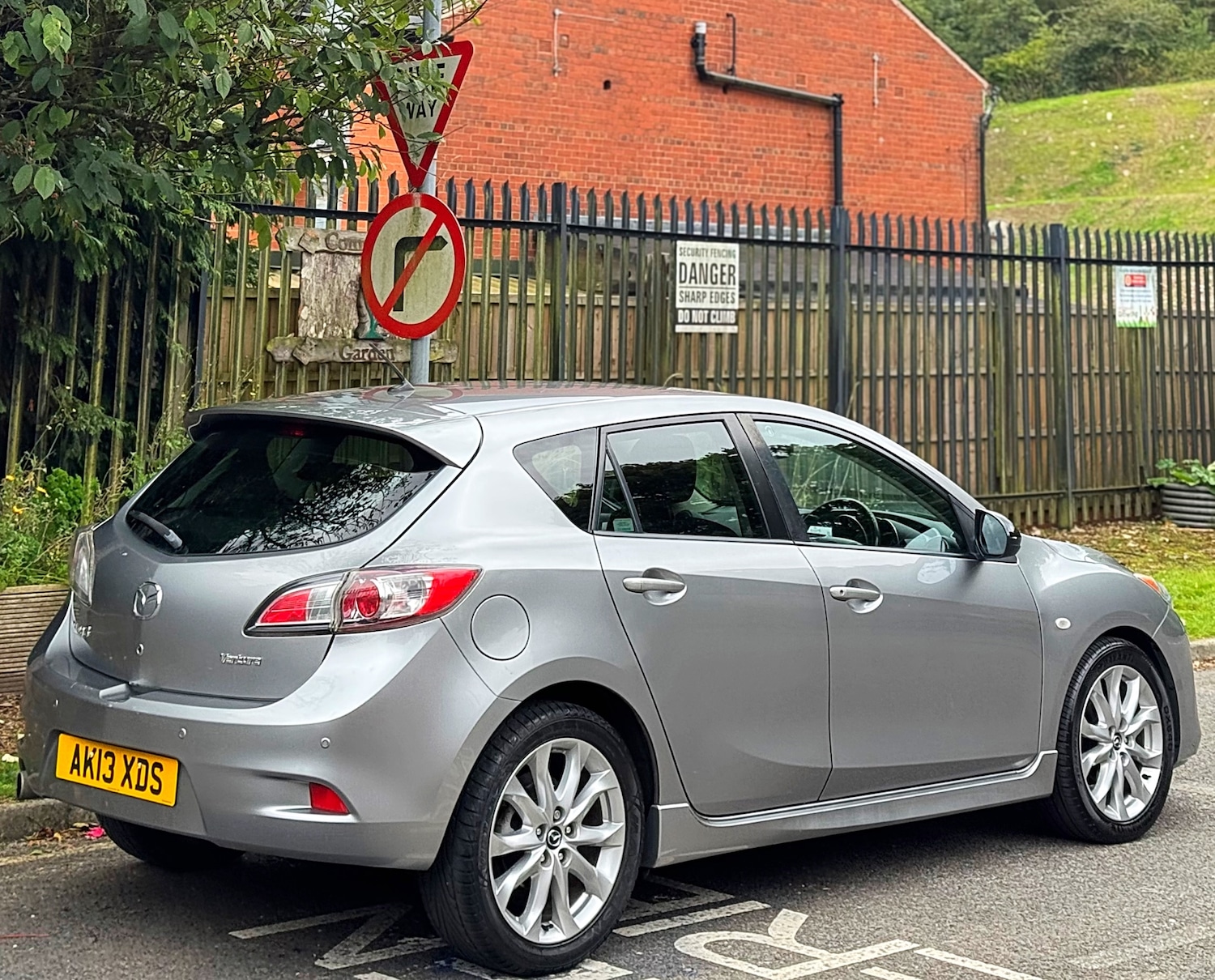 Used Mazda Mazda3 2013 for sale - 76093918: Photo 22