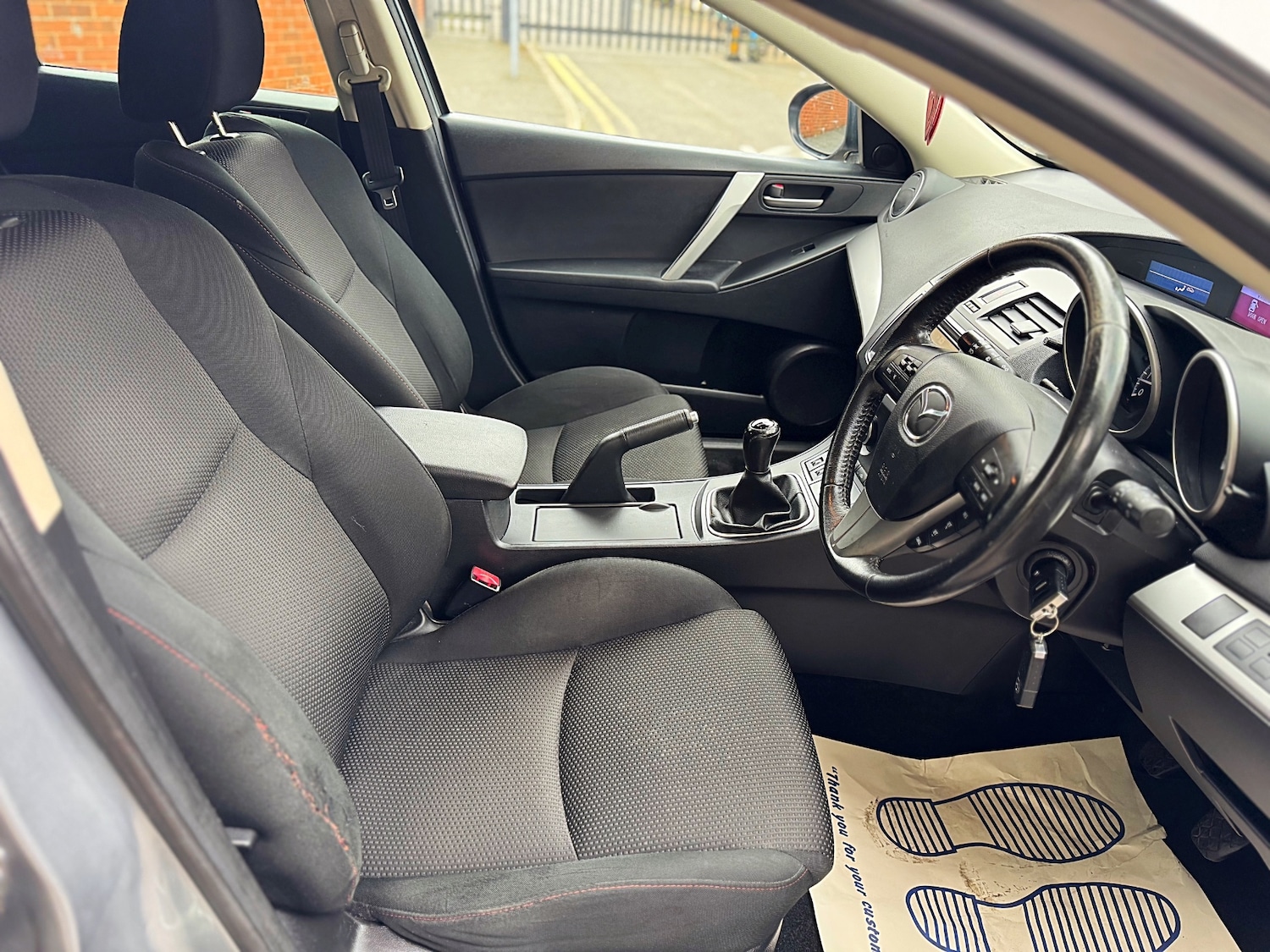 Used Mazda Mazda3 2013 for sale - 76093918: Photo 30