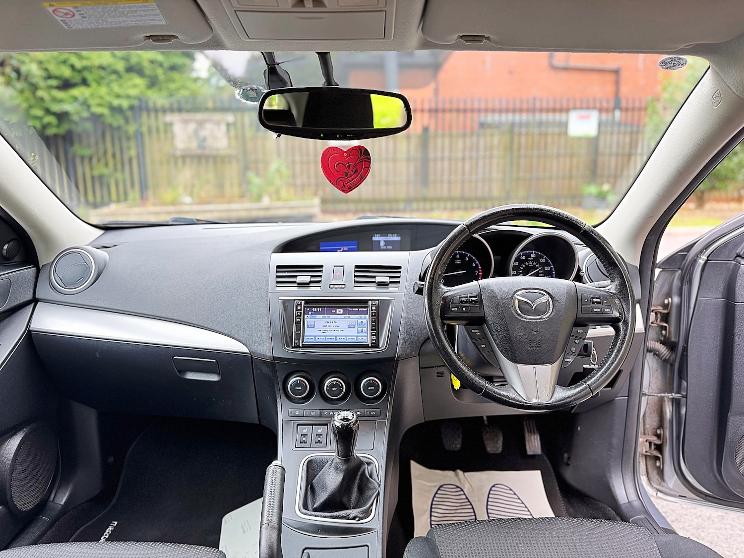 Used Mazda Mazda3 2013 for sale - 76093918: Photo 33