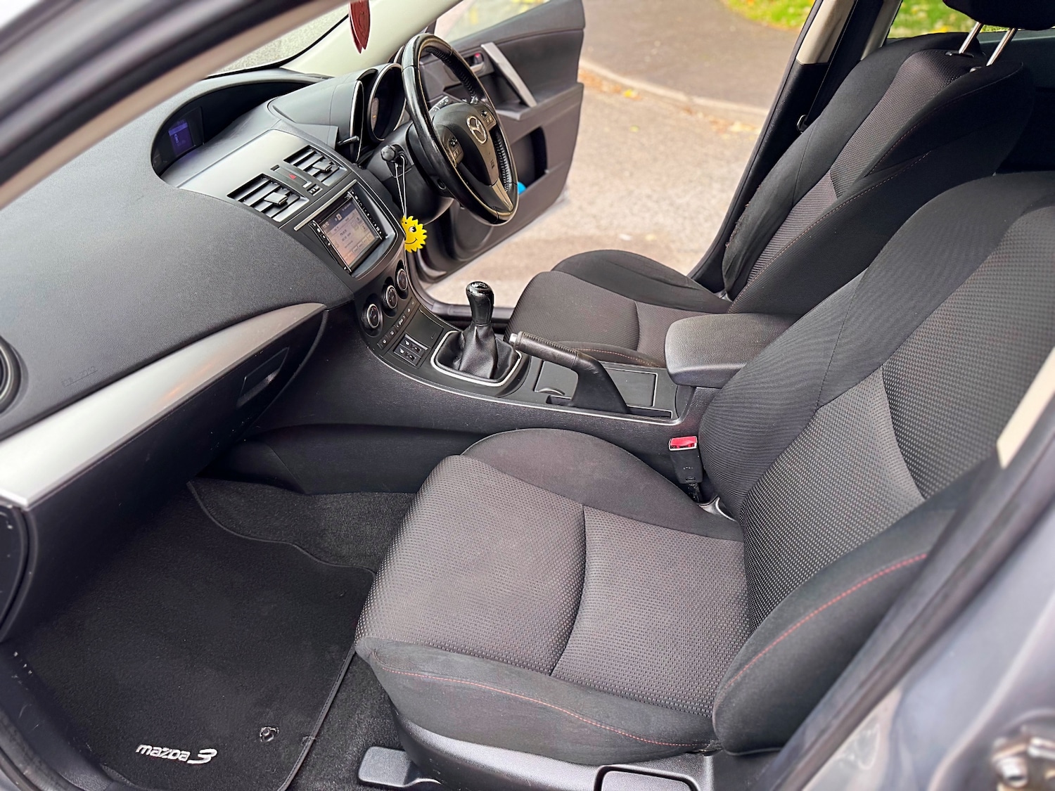 Used Mazda Mazda3 2013 for sale - 76093918: Photo 35