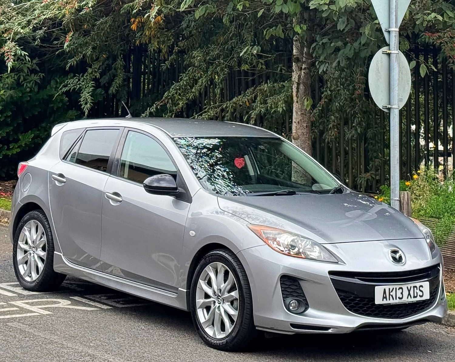 Used Mazda Mazda3 2013 for sale - 76093918: Photo 4