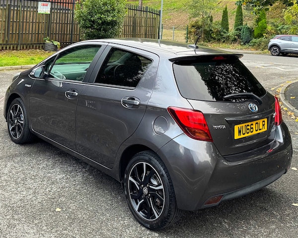 Used Toyota Yaris 2016 for sale - 76225439: Photo 26